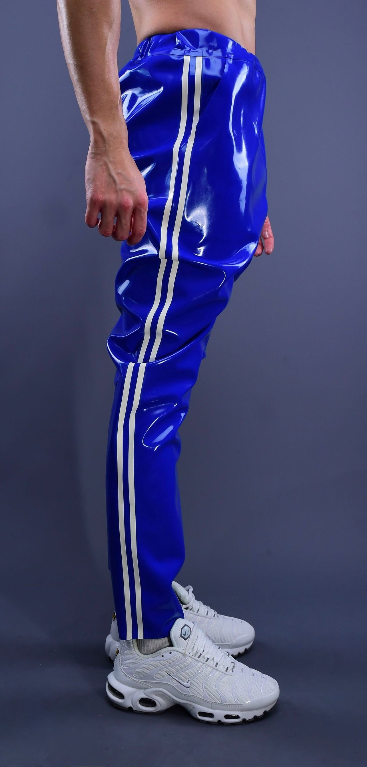 Trackline Joggers blue edition